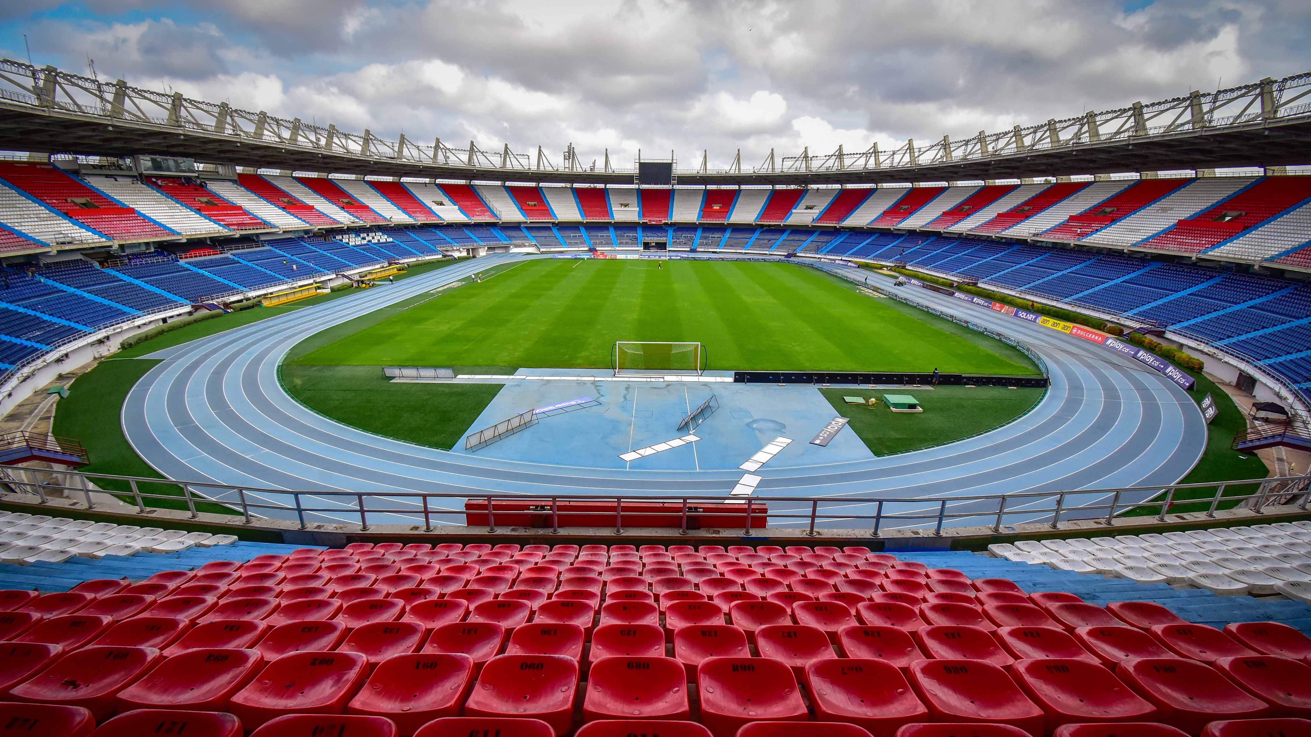 Geniales fotos áreas del Metropolitano en partido de Colombia