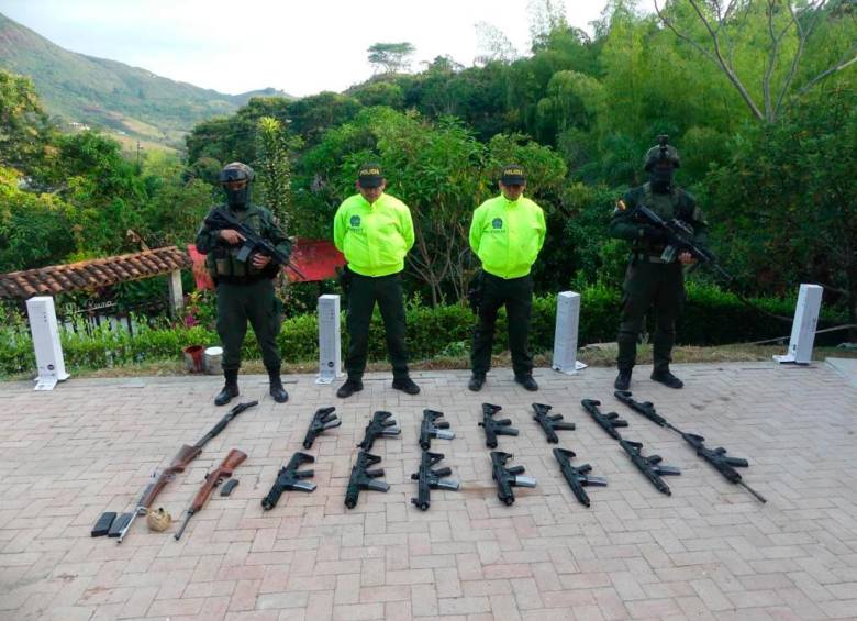 Incautan armas de disidencias de las Farc, responsables de la muerte de ...