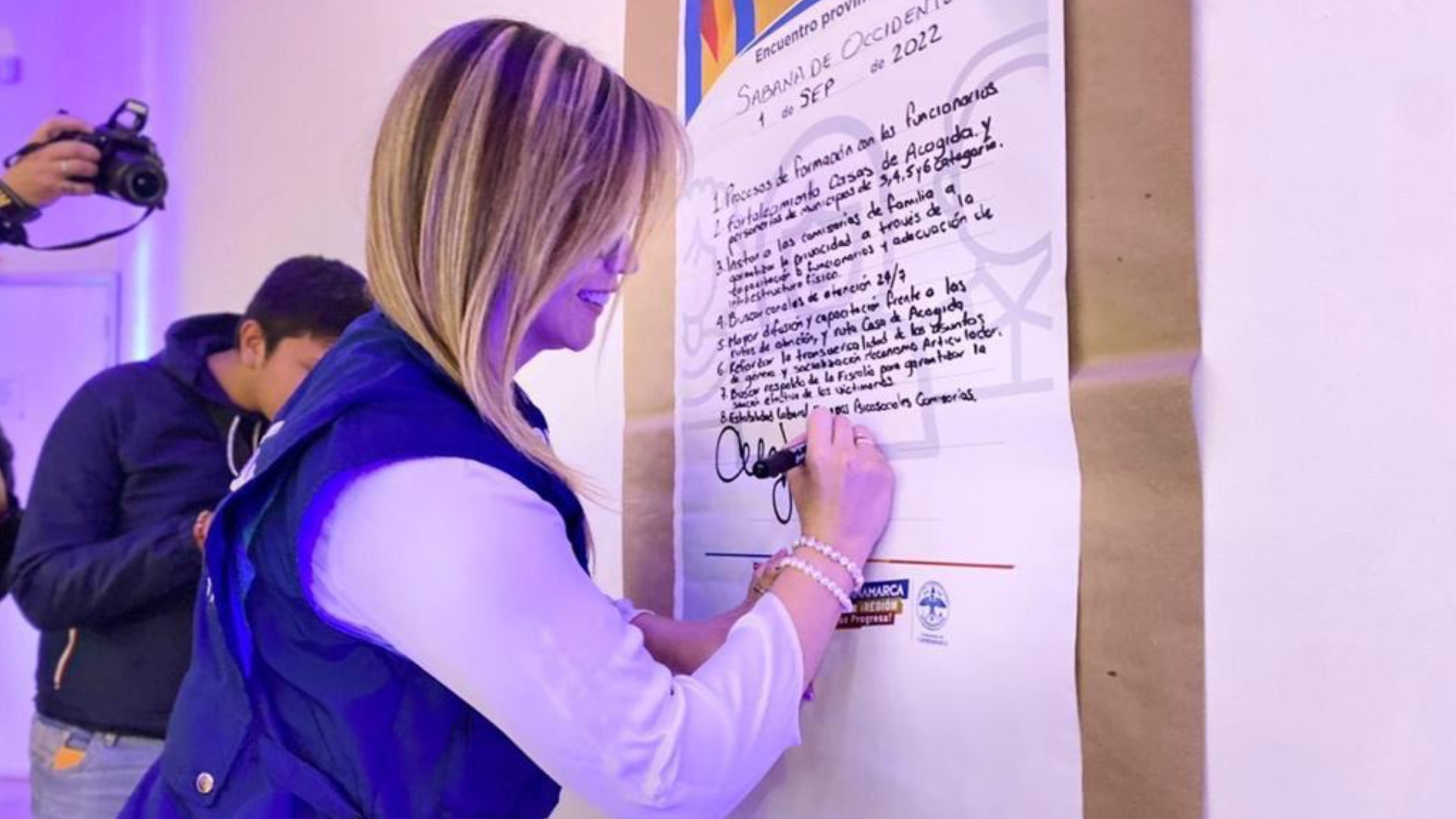 Lanzan ruta de atención para mujeres víctimas de la violencia