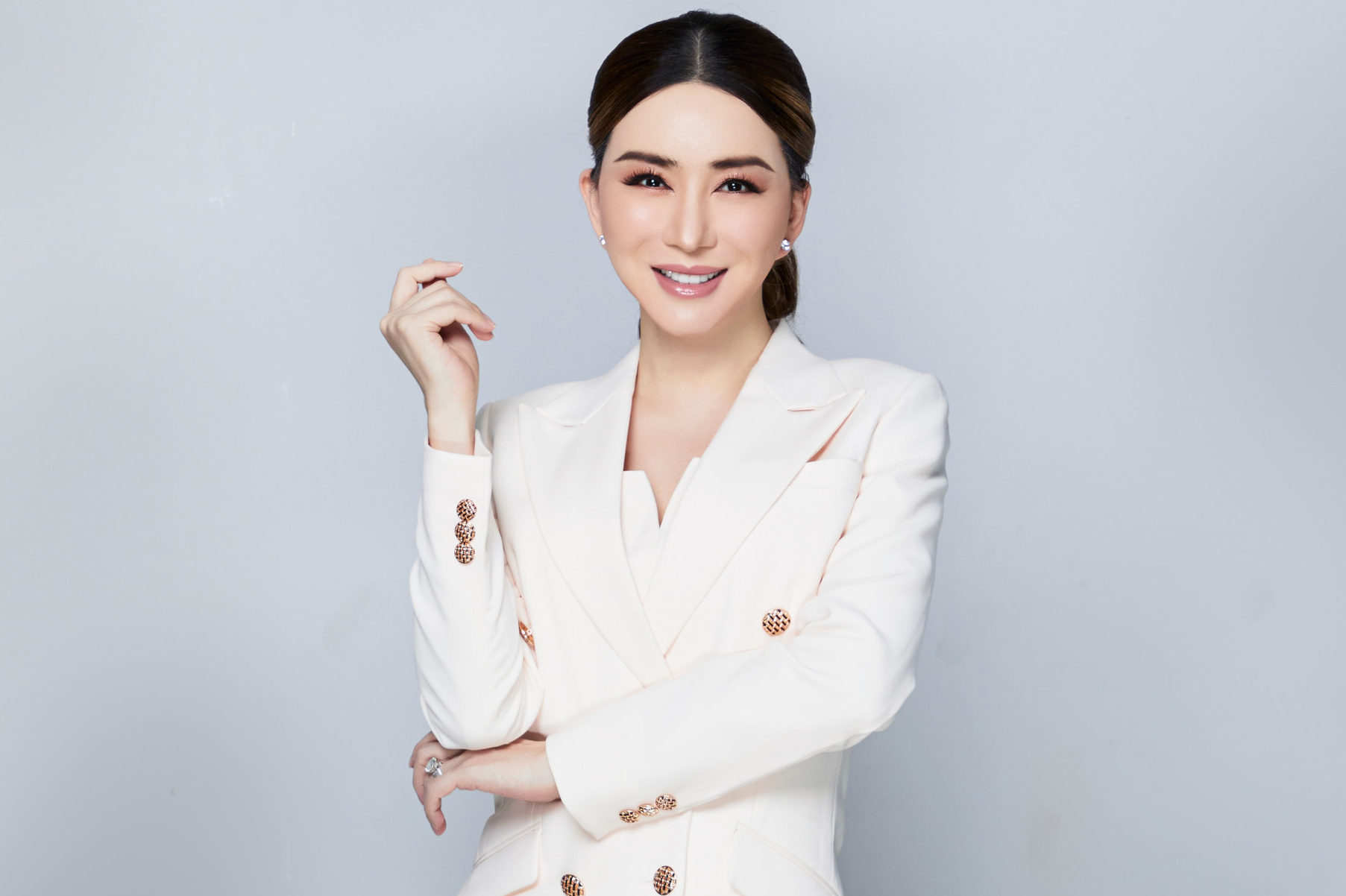 Empresaria Transg nero Es La Nueva Due a De Miss Universo Agenciapi co