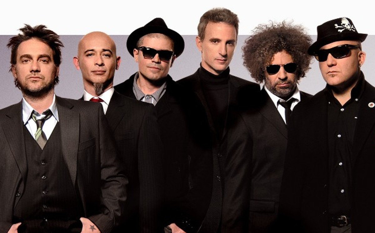 Los Fabulosos Cadillacs rompen récord de asistencia en el Zócalo de