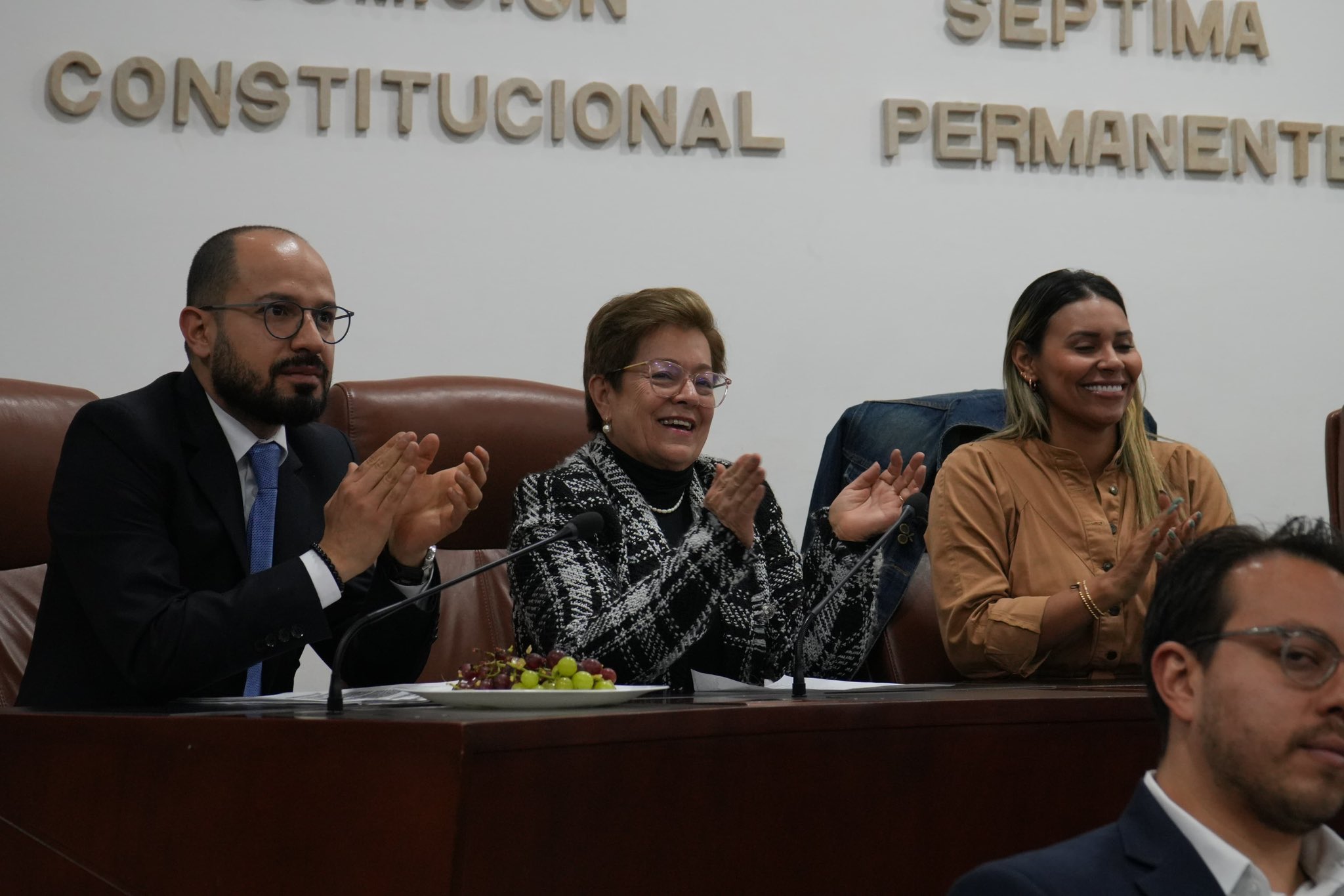 Reforma laboral aprobada en primer debate en la Cámara de Representantes