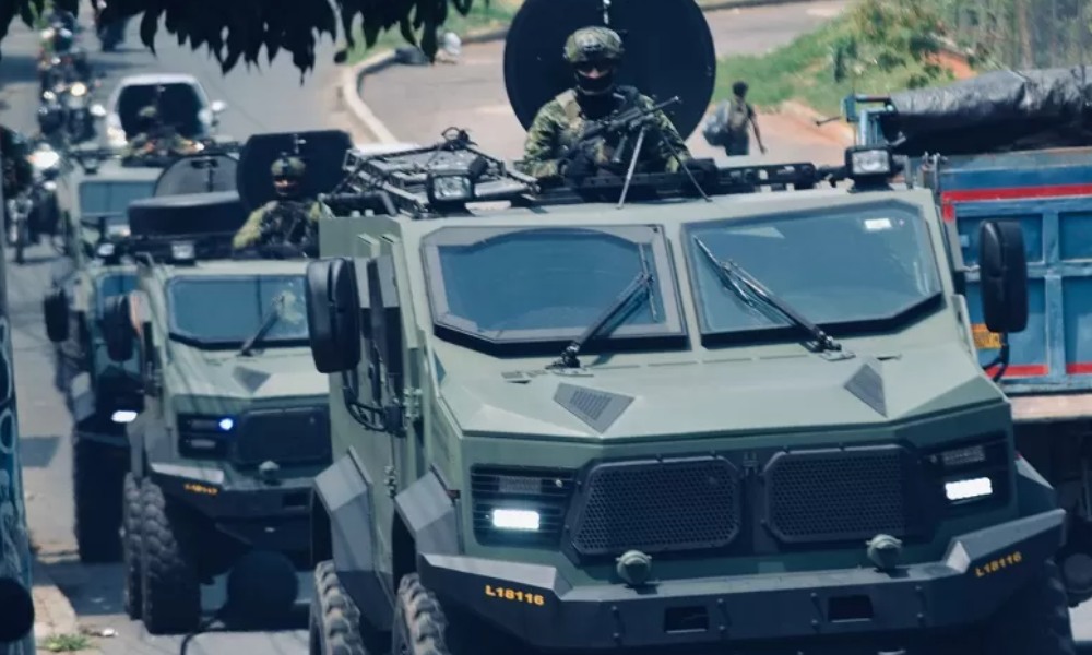 Ejército Nacional refuerza seguridad en Cali con vehículos blindados ...