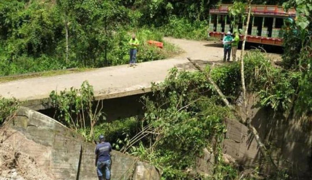Colapso del puente en Dabeiba, Antioquia/Caracol Radio