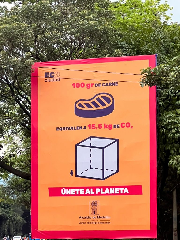 VALLA PUBLICITARIA CONSUMO DE CARNE