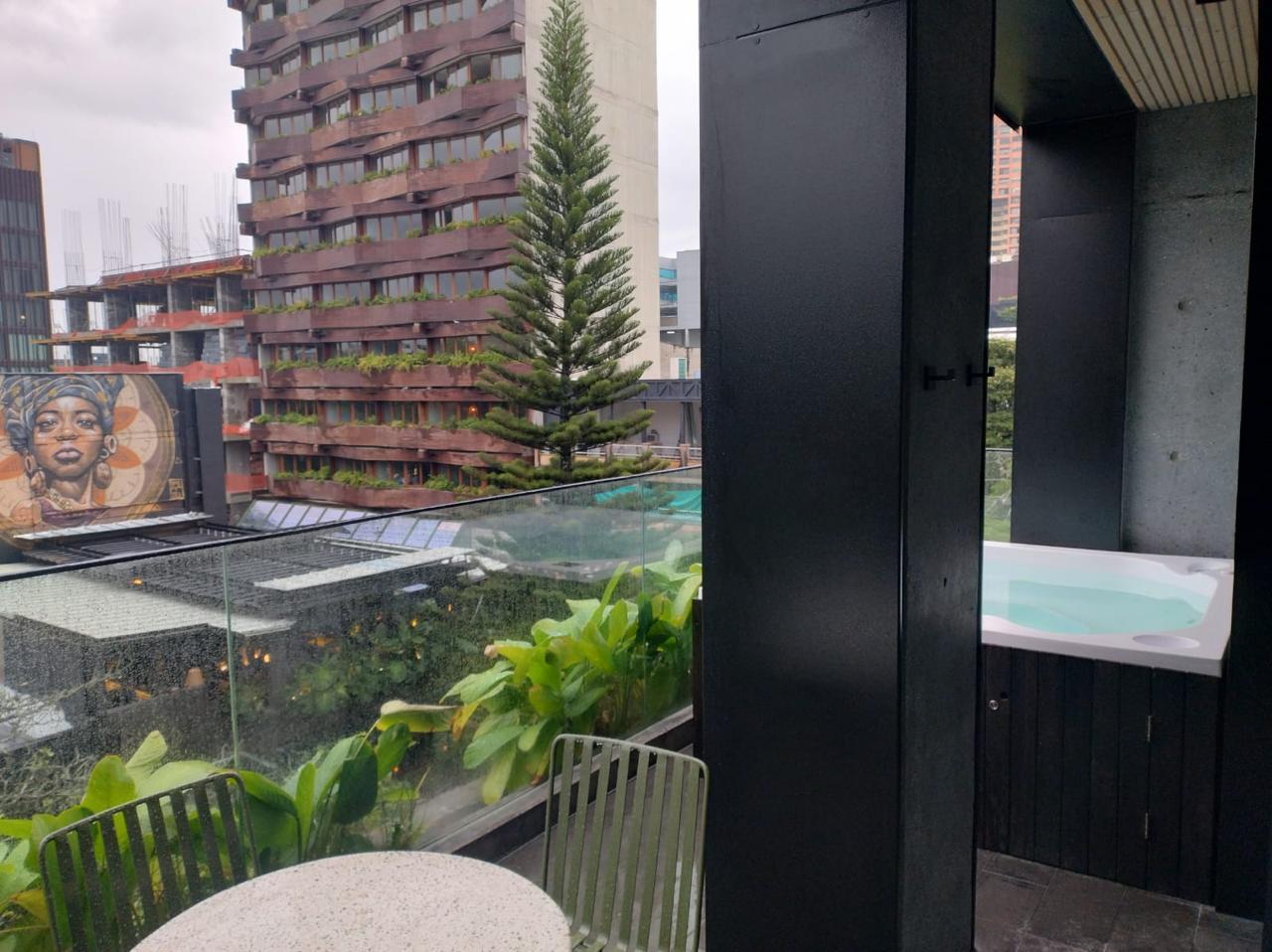 HOTEL MEDELLÍN 2