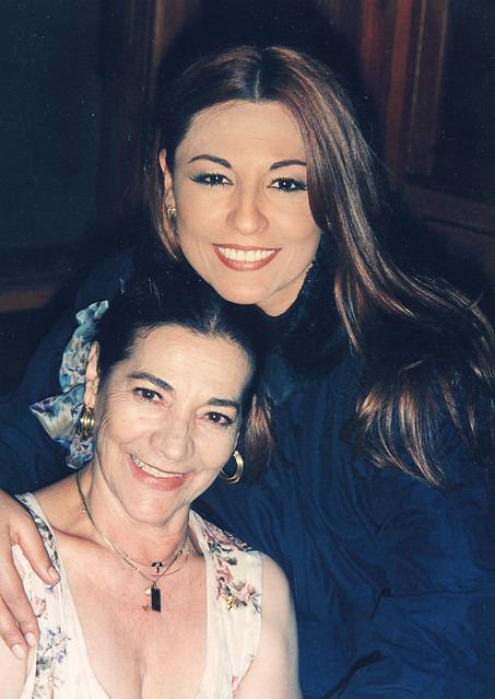Amparo Grisales y su madre, Delia Patiño
