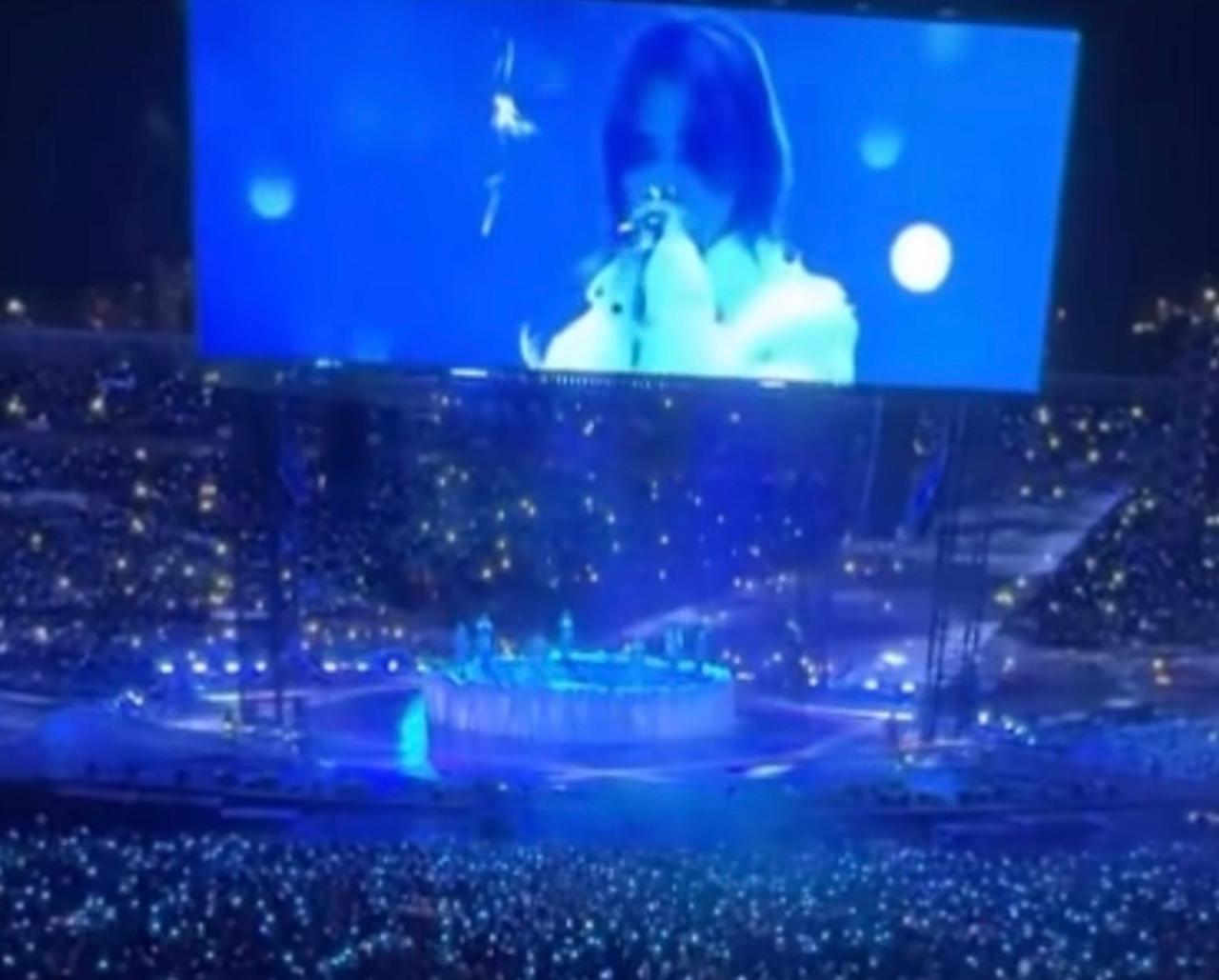 BTS en su concierto en el estado El Campín de Bogotá.