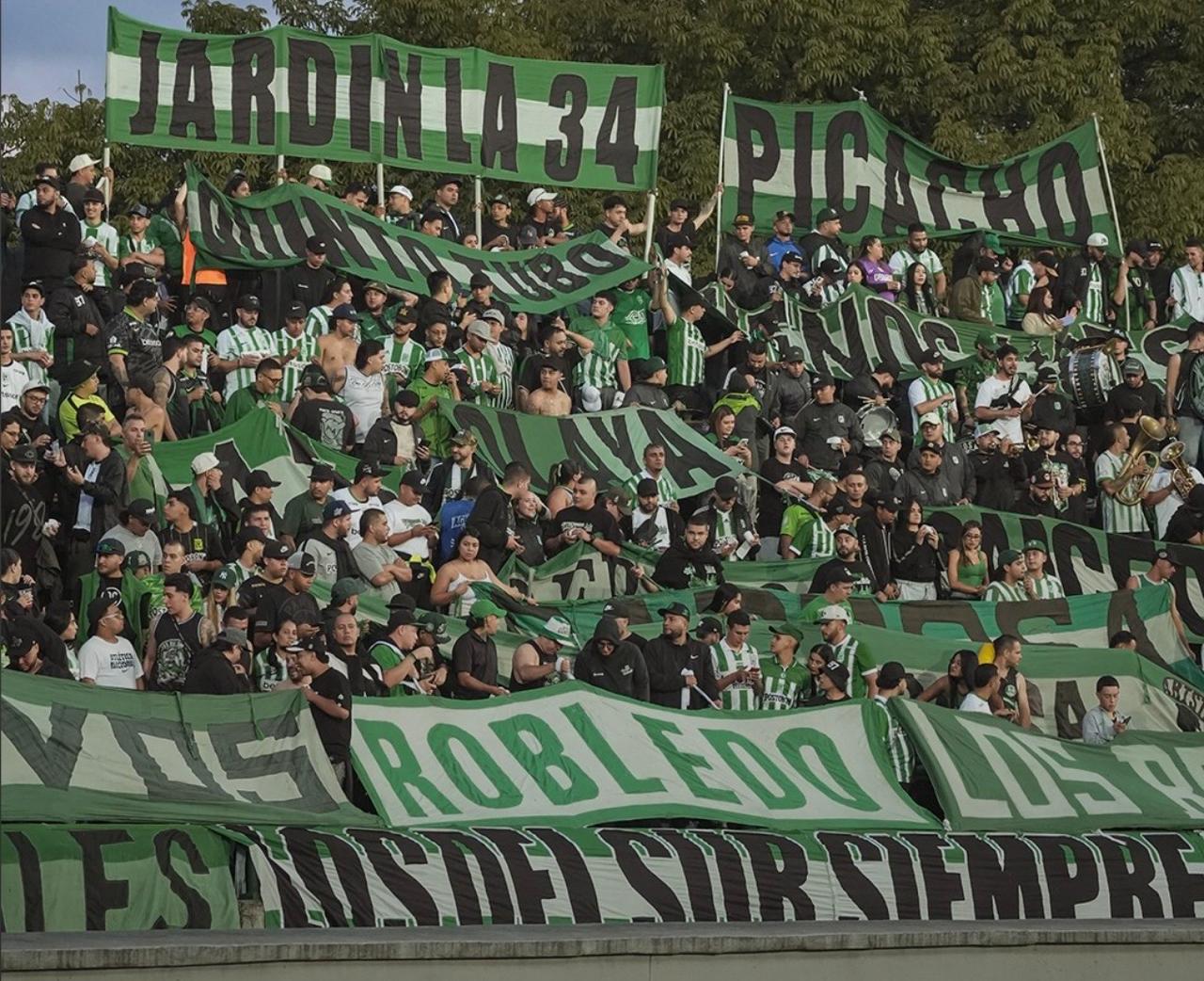 Lo mejor de Nacional, su gran hinchada.
