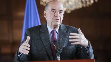 Álvaro Leyva juicio