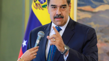 Maduro agradece a Petro por despliegue militar