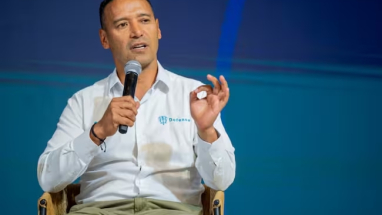 Pedro Sánchez, ministro de Defensa