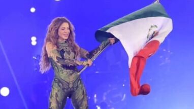 Shakira en el Zócalo de México 