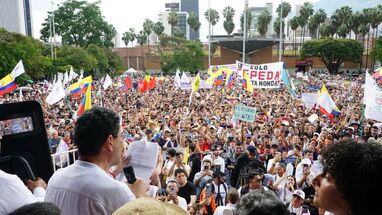 cepeda en medellin 26