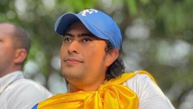 Nicolás Petro Burgos 26