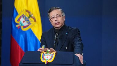 Petro autoriza zona de desmovilización de ilegales