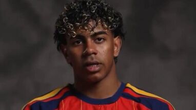 Lamine Yamal recuerda a James Rodríguez