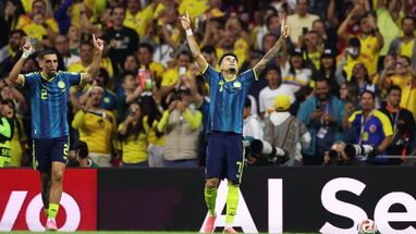 Colombia vence a Uzbekistán