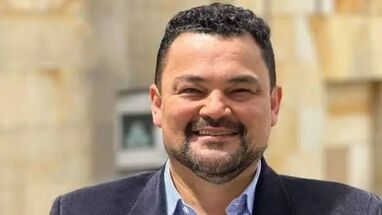Representante a la Cámara Carlos Carreño