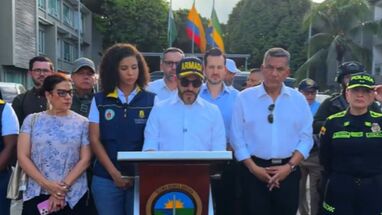 Abelardo de la Espriella anuncia recursos y subsidios para damnificados