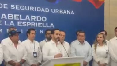 Abelardo de la Espriella anuncia a director y subdirector de la Policía
