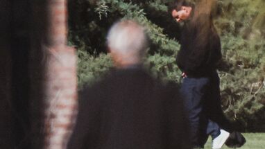 Lionel Messi en el funeral de su padre
