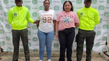 mujeres engañan a policías y la justicia actúa