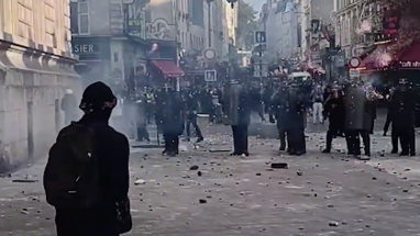 Caos en Lyon, Francia: incendios, saqueos y enfrentamientos con la Policía durante protestas