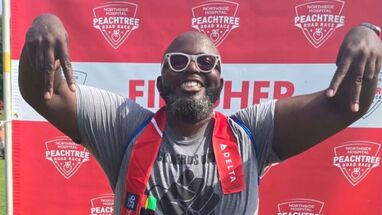 Hassan Jihad Ibn Kariem, profesor que murió en una montaña rusa de Six FlagsHassan Jihad Ibn Kariem, profesor que murió en una montaña rusa de Six Flags