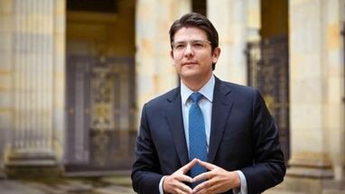 Abogado de la familia de Miguel Uribe pedirá investigar presuntas “chuzadas” durante el gobierno Petro