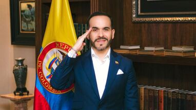 Presidente De la Espriella ordena investigar viajes de Verónica Alcocer por denuncia drogas y dinero a Venezuela