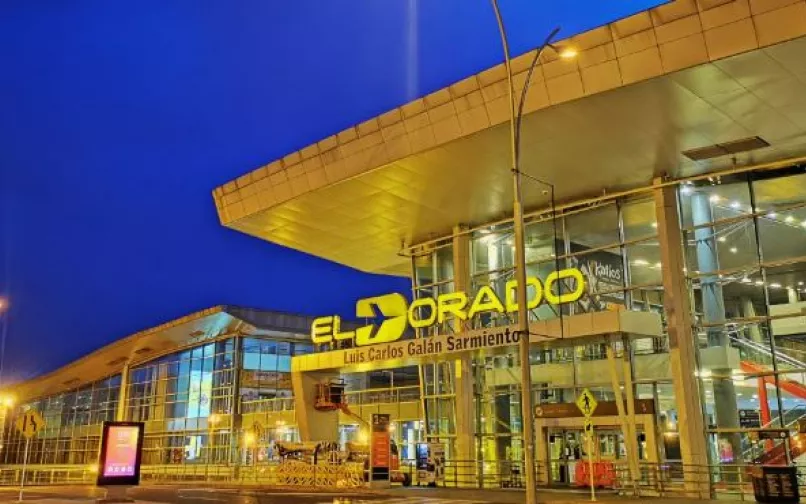 aeropuerto el dorado 25