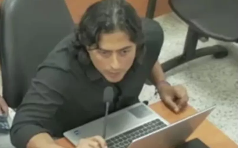 NICOLÁS PETRO 13 FEBRERO 1