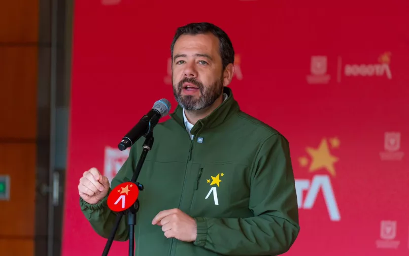 carlos fernando galan pide renuncia a alcaldes locales