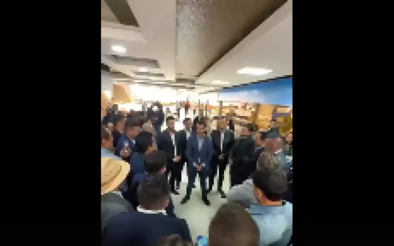 Gobernador de Cundinamarca y alcades municipales