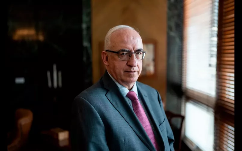 Leonardo Villar Emisor