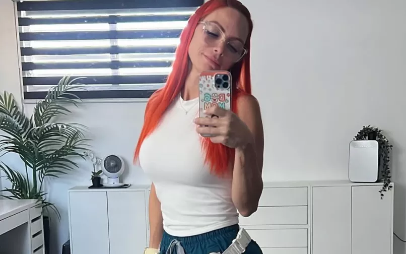 Mireddys González 2525