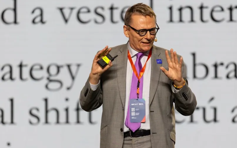 James A. Robinson, nobel de Economía