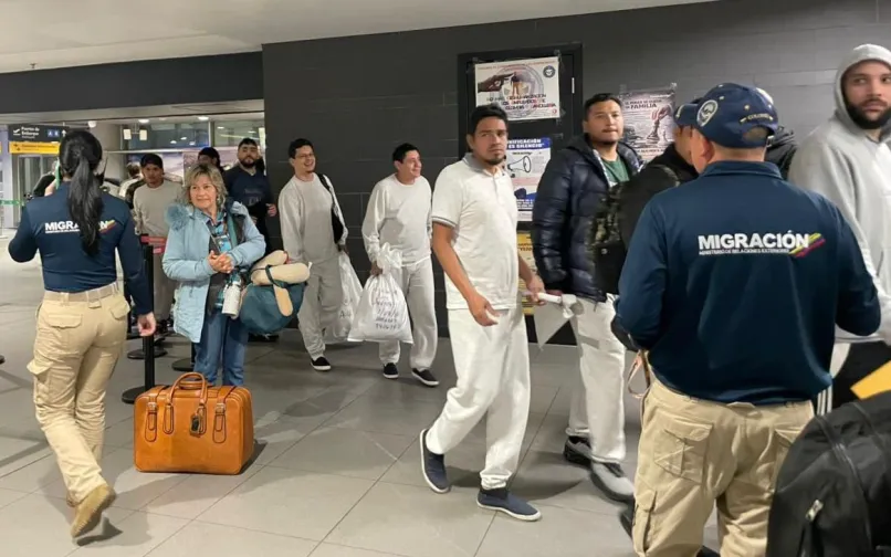 Colombianos deportados de EE.UU. a Colombia el 30 de enero de 2026