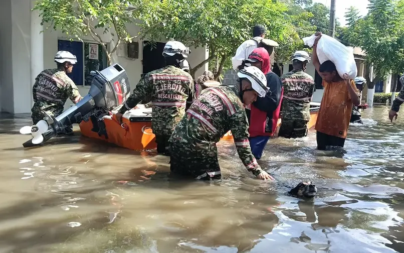rescatistas ejercito colombia