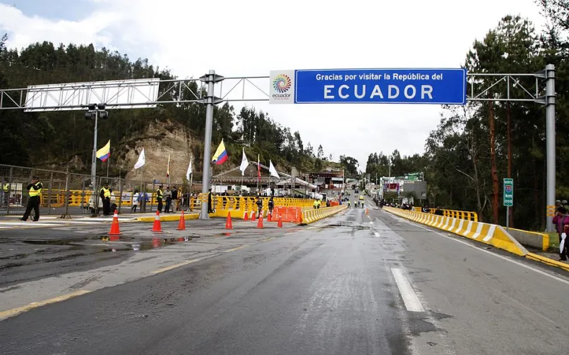 frontera colombia ecuador