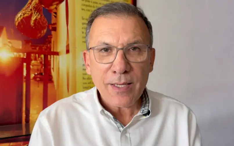Roy Barreras 26