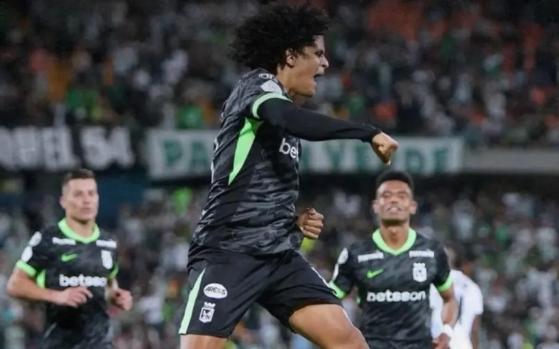 Atlético Nacional líder 