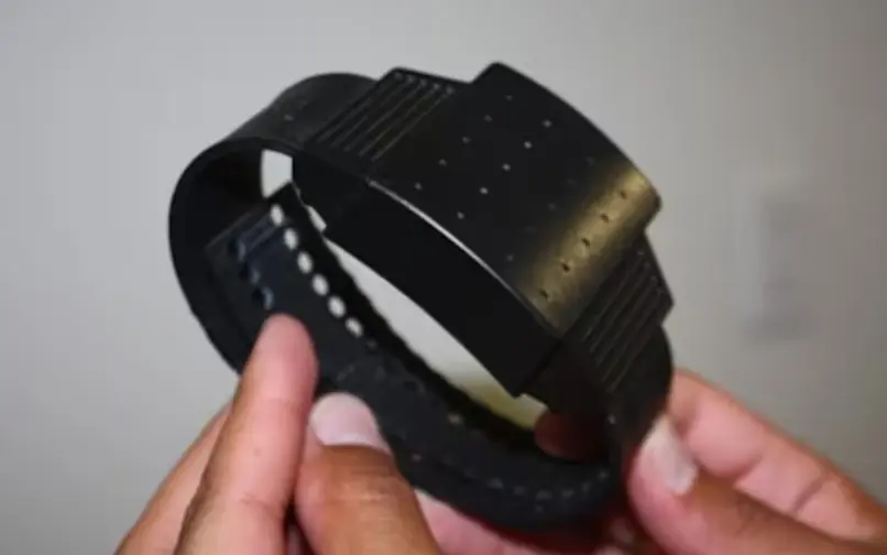 Brazaletes electrónicos de la USPEC