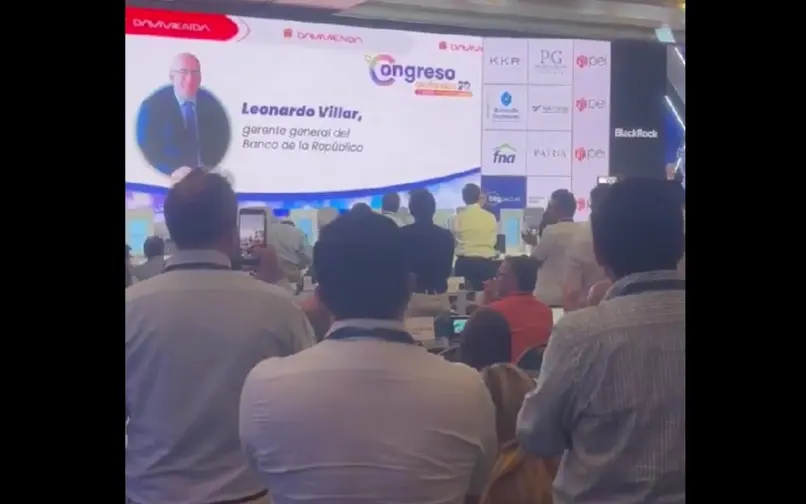 Ovación villar