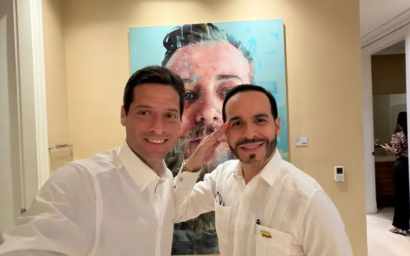 Campaña de De la Espriella critica reunión de Cepeda con Consejo Gremial