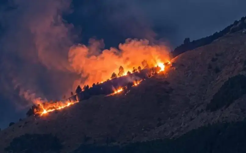 Incendio Cerro Quitasol en Bello