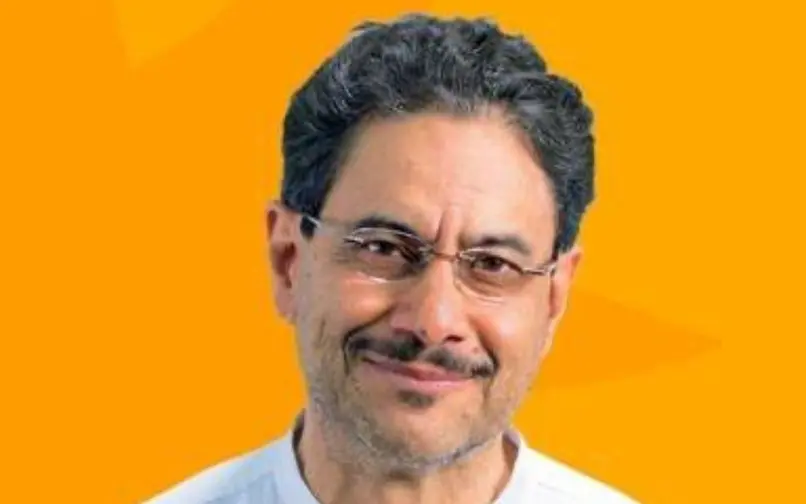 Iván Cepeda certificado médico