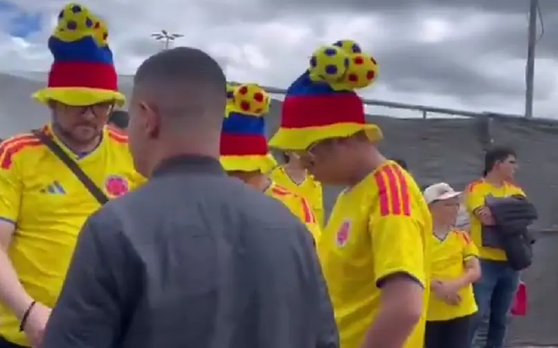 Hinchas Col