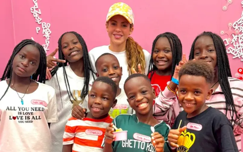 Shakira llevó a los Ghetto Kids de paseo por Nueva York